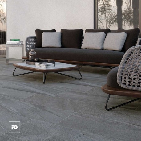 Piso cerámico color gris oscuro formato 45×90, modelo Calice.